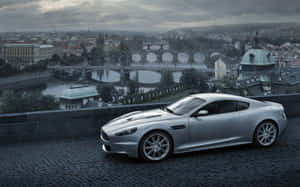 Sürüşe Hazır Çarpıcı Aston Martin Vanquish — Steam Deck Duvar Kağıdı