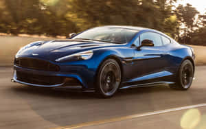 Tüm İhtişamıyla Büyüleyici Aston Martin Vanquish — Steam Deck Duvar Kağıdı