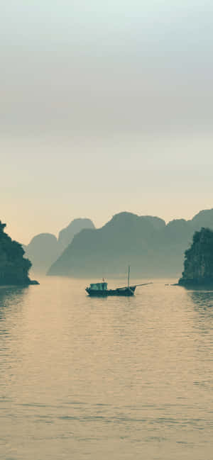 Vietnam'ın Halong Körfezi'nin Estetik Manzarası — Huawei nova 16 Duvar Kağıdı