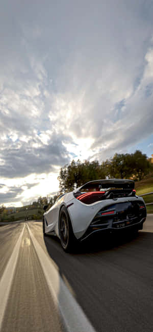 iPhone X McLaren 720s Arka Planı — iPhone 13 Pro Max Duvar Kağıdı